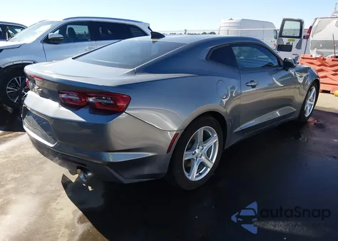 2021 Chevrolet Camaro Rwd 1Lt z USA, uszkodzony, nr VIN 1G1FB1RS8M0100165